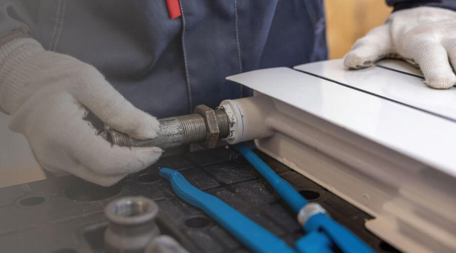 Professional water heater repair services in Kell, IL